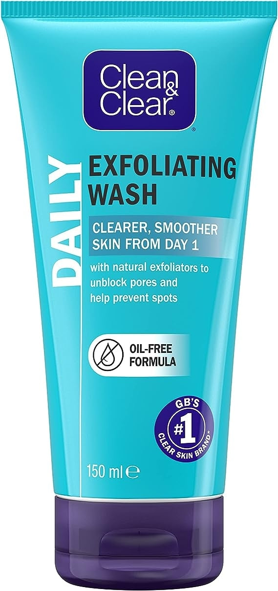 clean&clear oil free exfoliating face wash