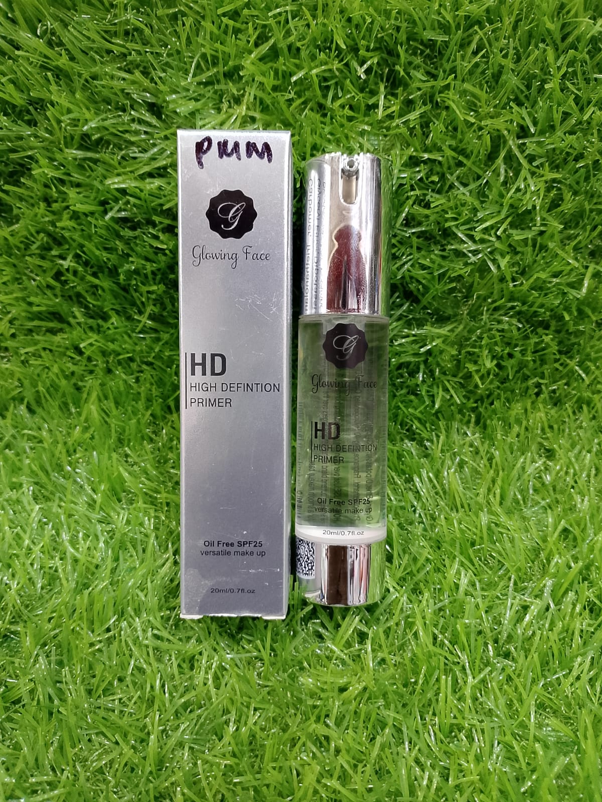 Glowing face makeup primer
